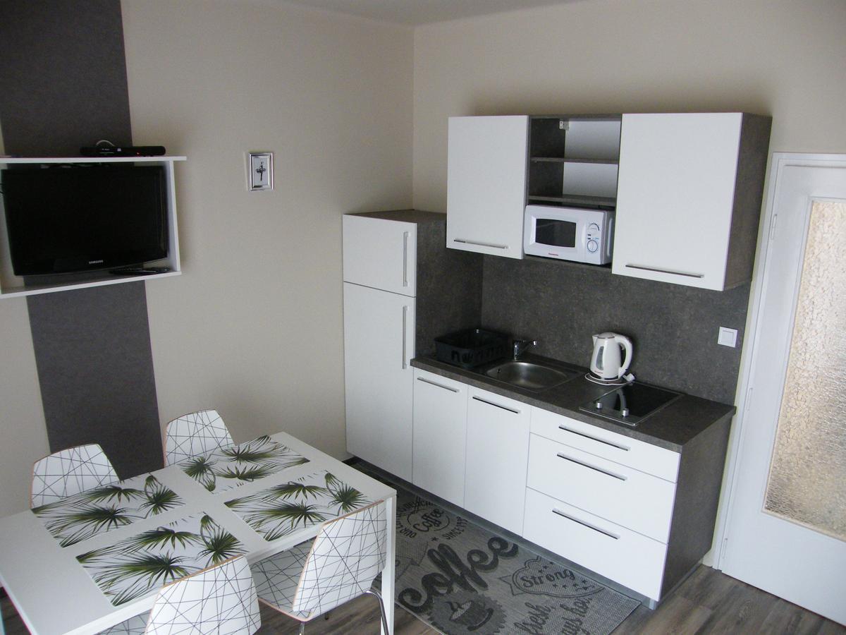 Gyarmati Apartman Siófok Exteriör bild